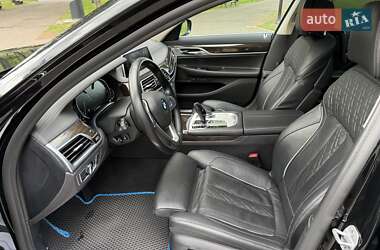 Седан BMW 7 Series 2018 в 