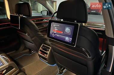 Седан BMW 7 Series 2018 в 