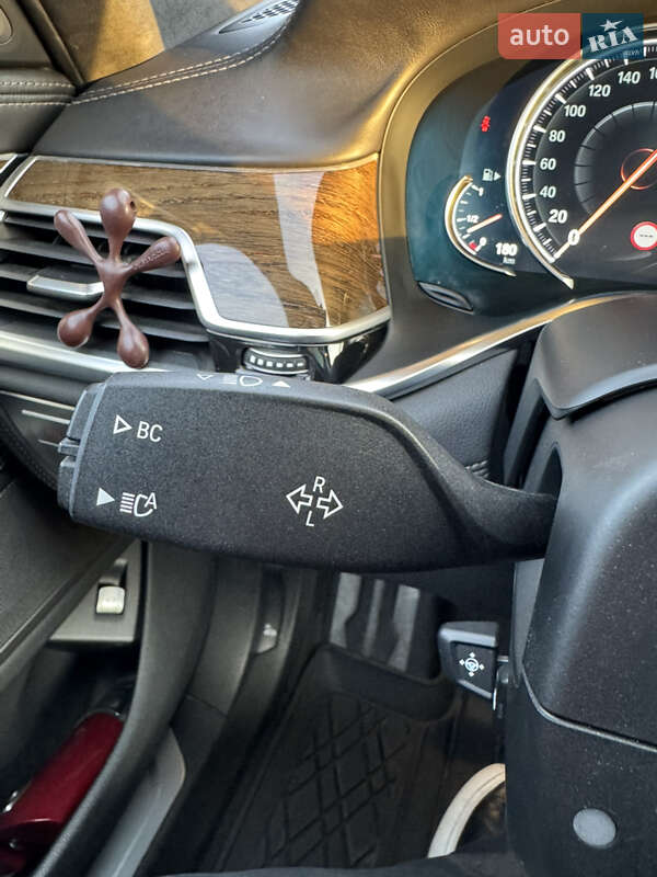 Седан BMW 7 Series 2015 в Вінниці