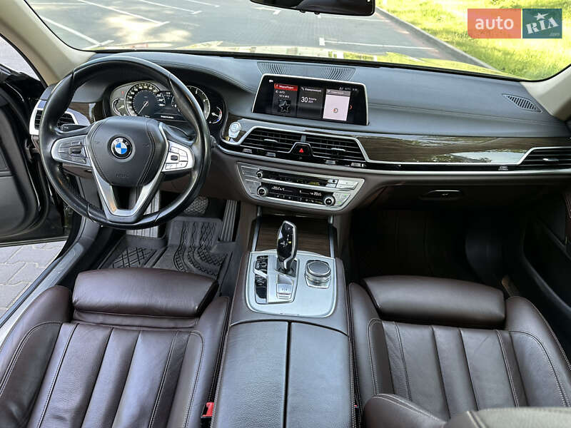 Седан BMW 7 Series 2016 в Києві