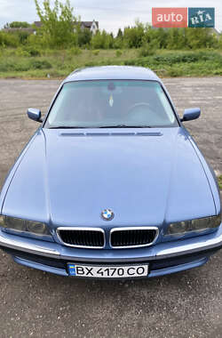 Седан BMW 7 Series 2000 в Хмельницькому