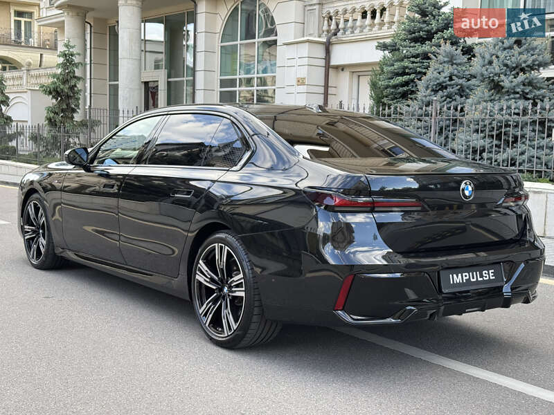 Седан BMW 7 Series 2023 в Києві