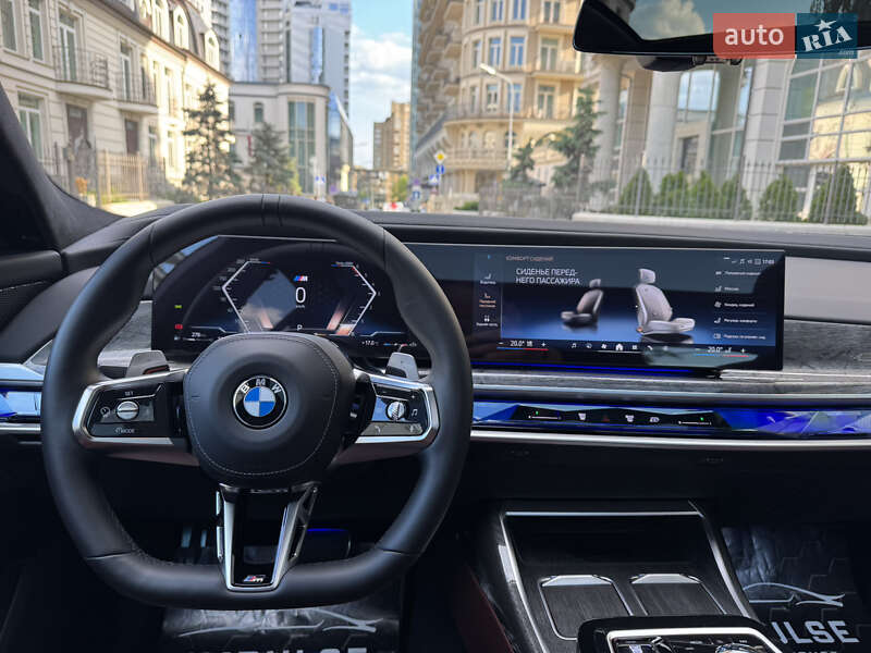 Седан BMW 7 Series 2023 в Києві