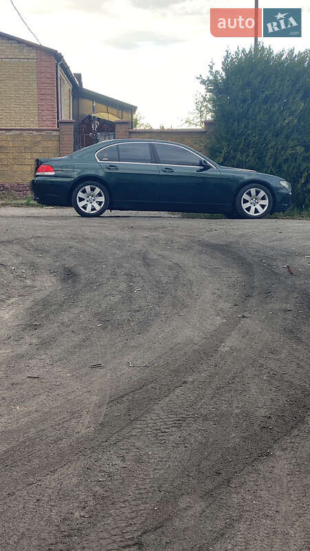 Седан BMW 7 Series 2003 в Павлограді