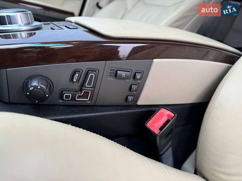 Седан BMW 7 Series 2005 в Смыге фото 27 Седан BMW 7 Series 2005 в Смыге
