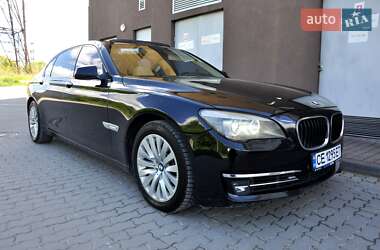 Седан BMW 7 Series 2010 в 