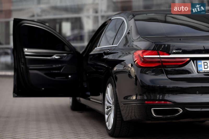 Седан BMW 7 Series 2018 в Вінниці