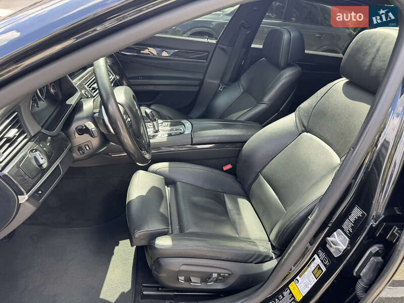 Седан BMW 7 Series 2013 в Киеве