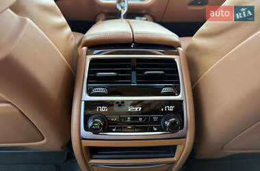 Седан BMW 7 Series 2017 в 