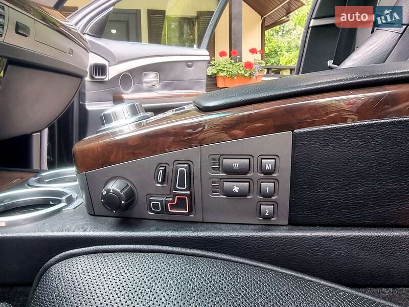 Седан BMW 7 Series 2006 в Киеве