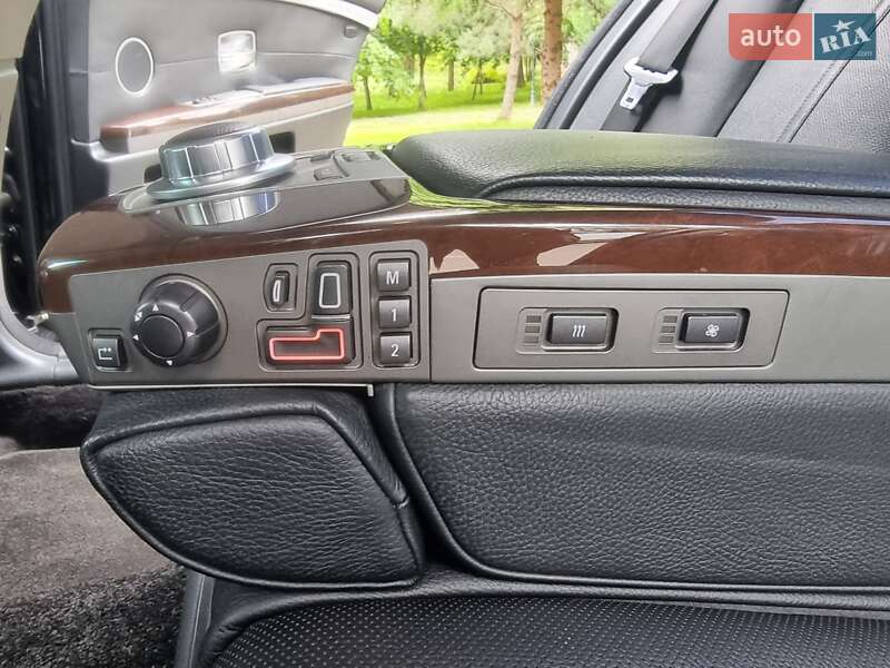 Седан BMW 7 Series 2006 в Киеве