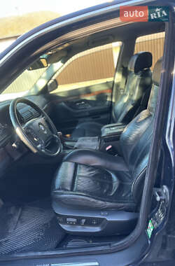 Седан BMW 7 Series 2000 в 
