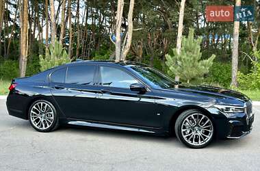 Седан BMW 7 Series 2022 в 