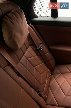 Седан BMW 7 Series 2024 в 