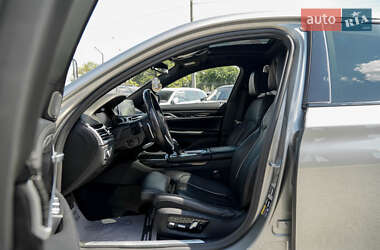 Седан BMW 7 Series 2021 в 