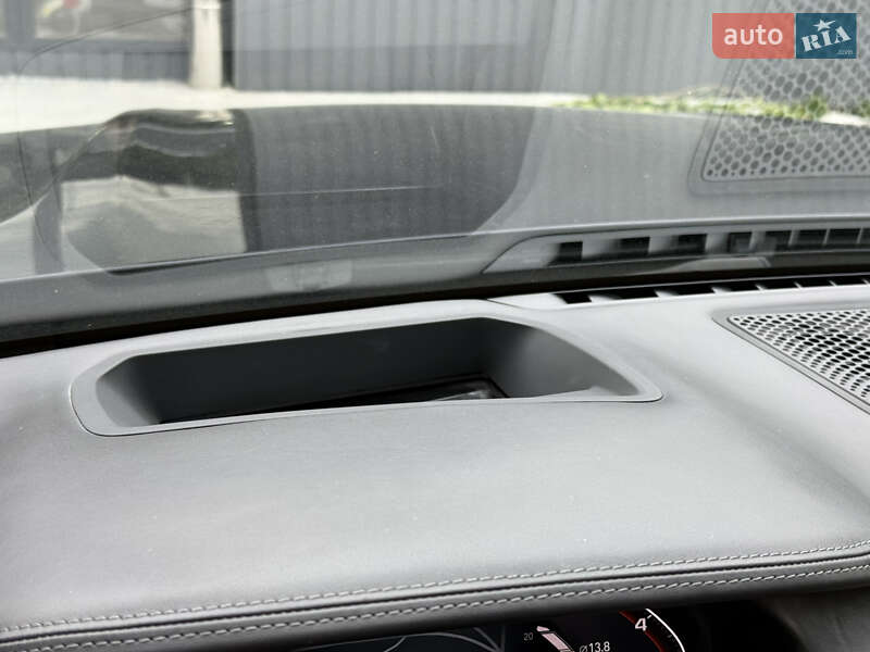 Седан BMW 7 Series 2019 в Києві
