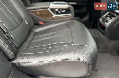 Седан BMW 7 Series 2015 в 