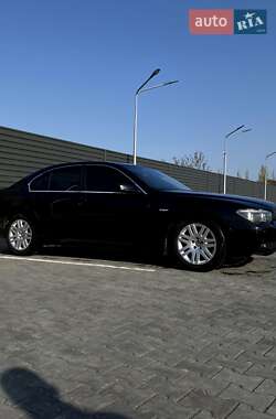 Седан BMW 7 Series 2002 в 