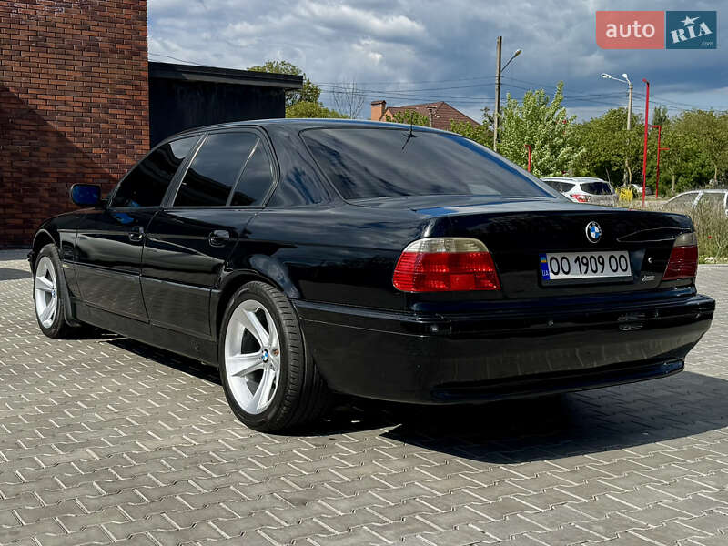 Седан BMW 7 Series 1997 в Одессе