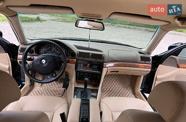 Седан BMW 7 Series 1997 в 