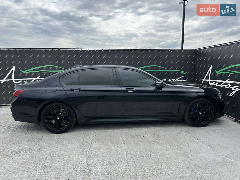 Седан BMW 7 Series 2021 в Киеве