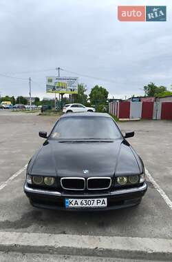Седан BMW 7 Series 1994 в 