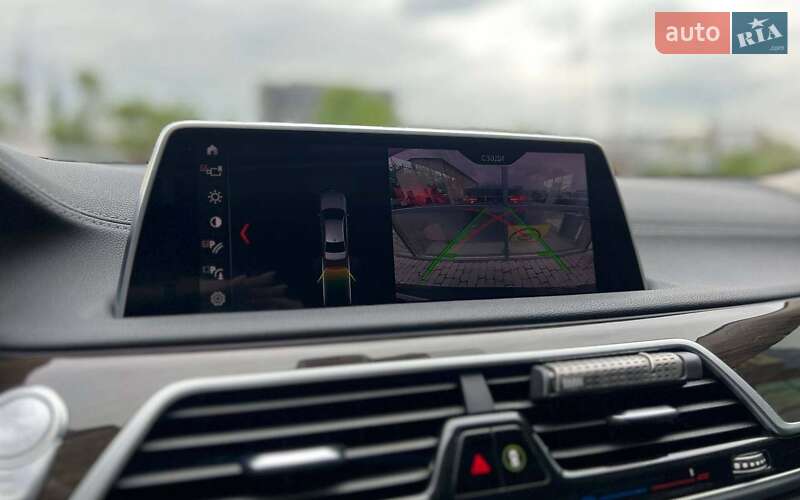 Седан BMW 7 Series 2019 в Івано-Франківську