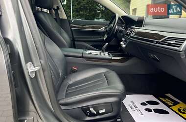 Седан BMW 7 Series 2019 в 