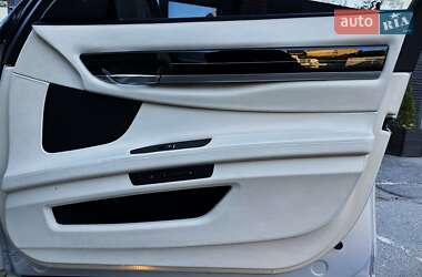 Седан BMW 7 Series 2010 в 