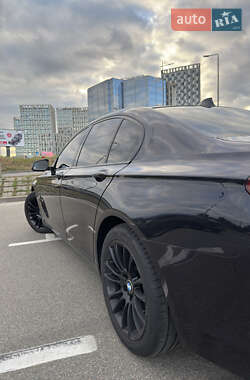 Седан BMW 7 Series 2012 в 