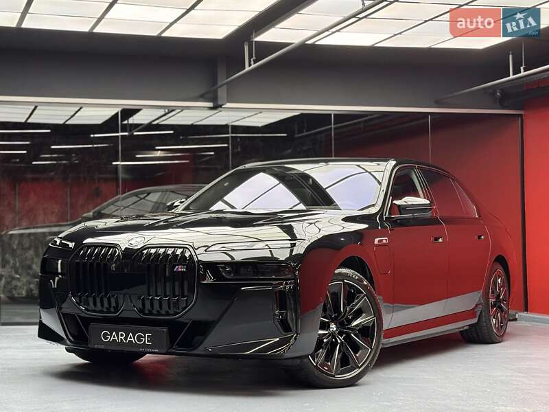 Седан BMW 7 Series 2024 в 