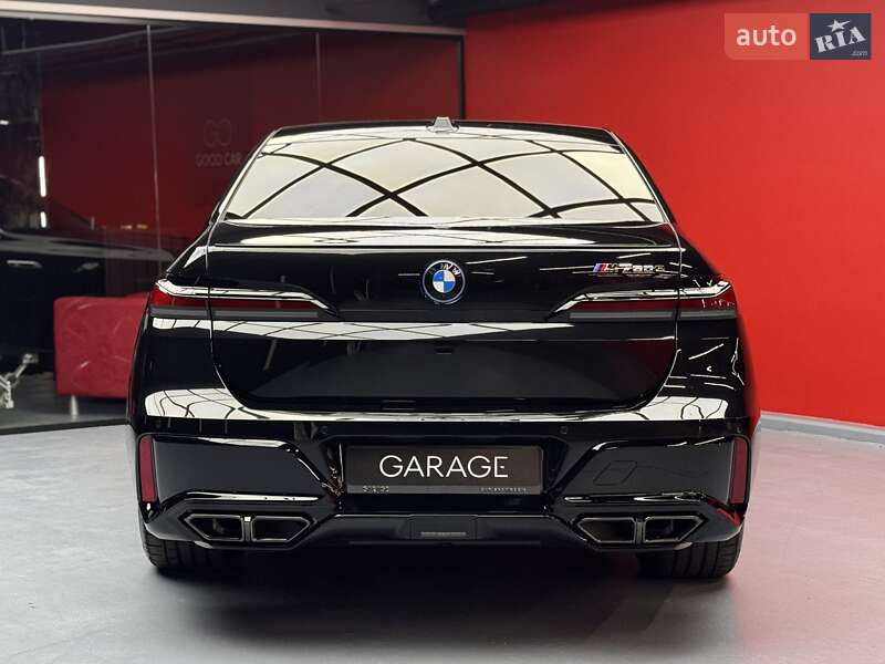 Седан BMW 7 Series 2024 в Києві