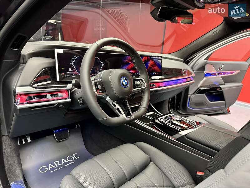 Седан BMW 7 Series 2024 в Києві