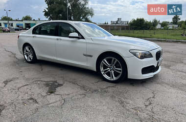 Седан BMW 7 Series 2011 в 