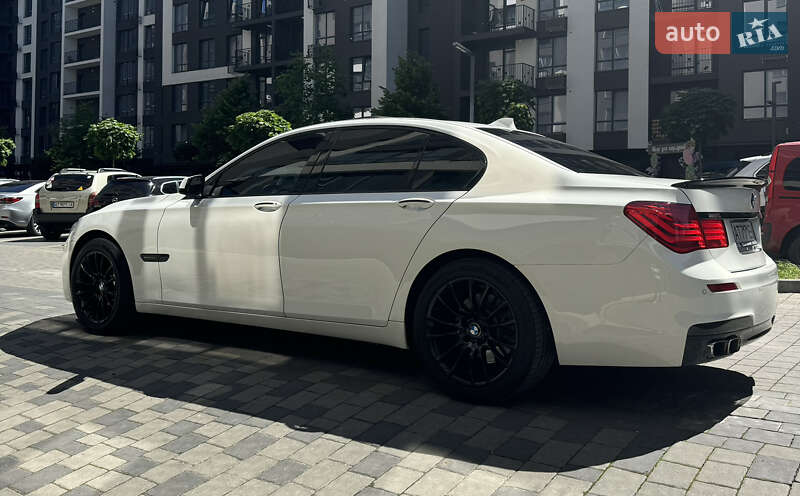 Седан BMW 7 Series 2012 в Івано-Франківську