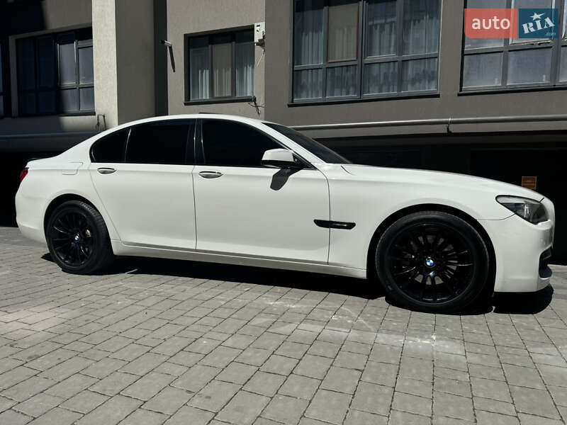Седан BMW 7 Series 2012 в Івано-Франківську