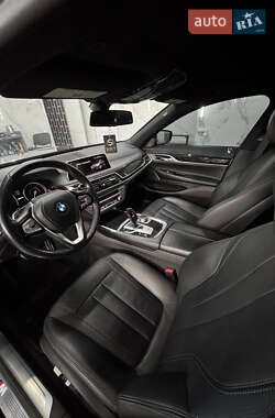 Седан BMW 7 Series 2018 в 