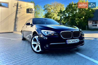 Седан BMW 7 Series 2010 в 