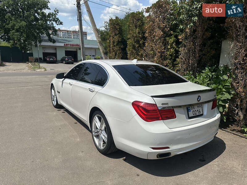 Седан BMW 7 Series 2010 в Миколаєві