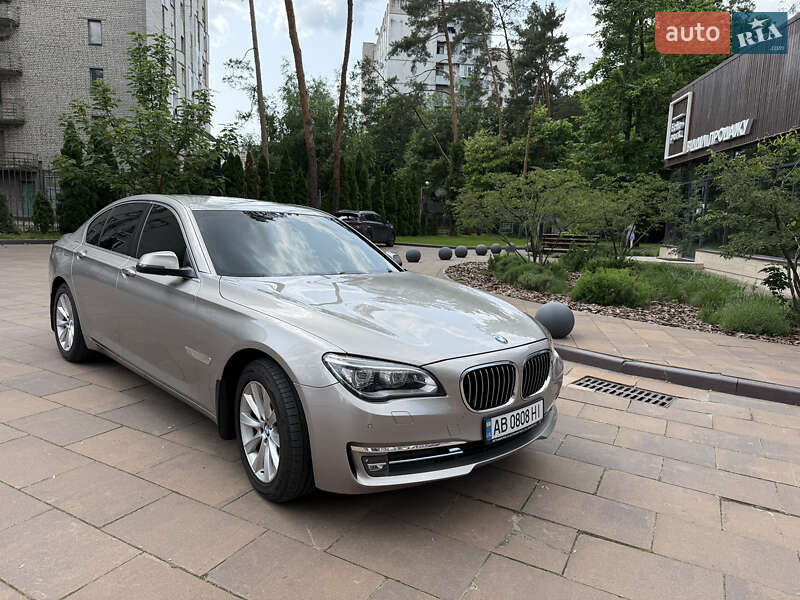 Седан BMW 7 Series 2014 в Києві