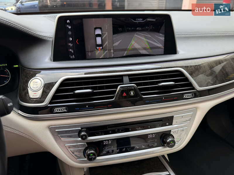 Седан BMW 7 Series 2016 в Києві