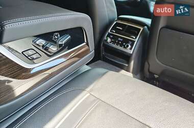 Седан BMW 7 Series 2022 в 