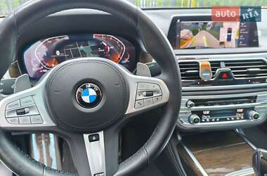 Седан BMW 7 Series 2022 в 