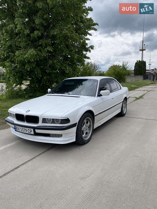 Седан BMW 7 Series 1995 в 