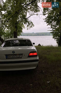 Седан BMW 7 Series 1995 в 