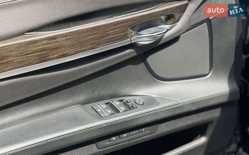 Седан BMW 7 Series 2015 в Ивано-Франковске