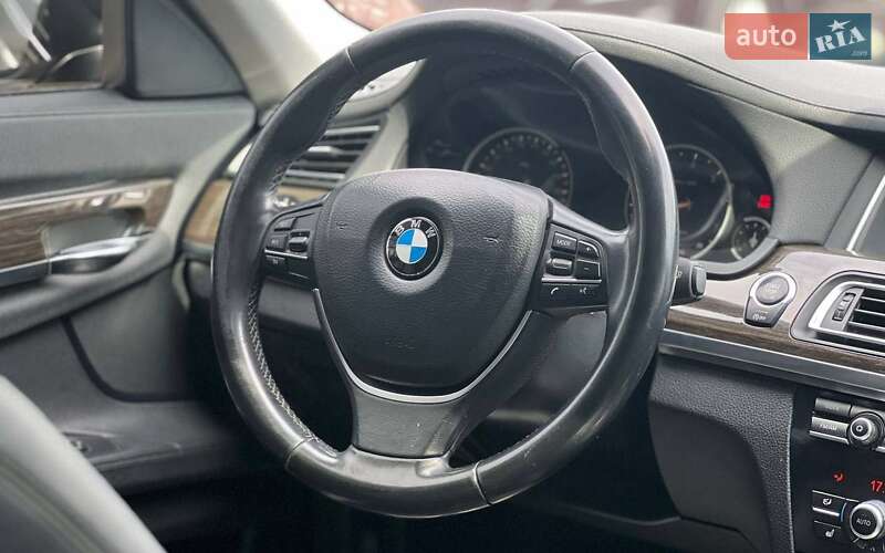 Седан BMW 7 Series 2015 в Ивано-Франковске