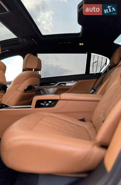 Седан BMW 7 Series 2022 в 