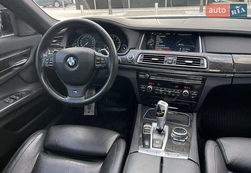 Седан BMW 7 Series 2013 в Києві