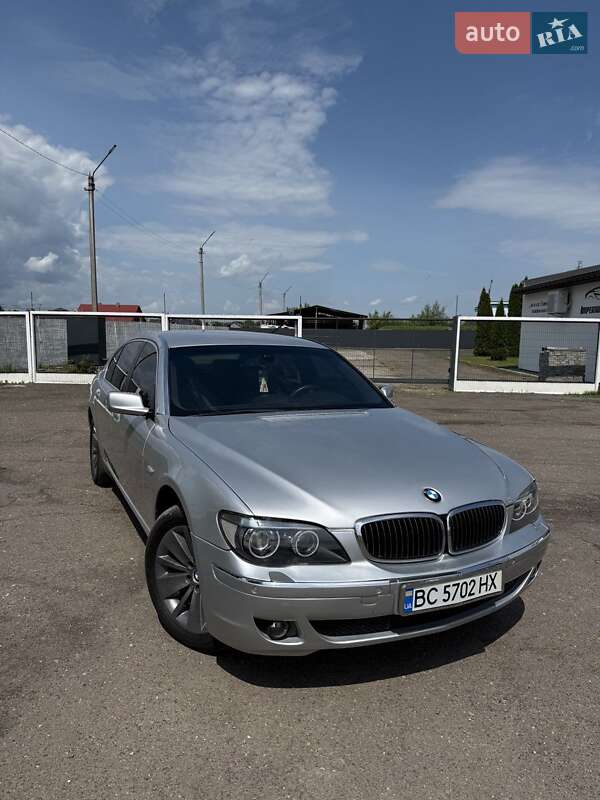 Седан BMW 7 Series 2007 в Самборі